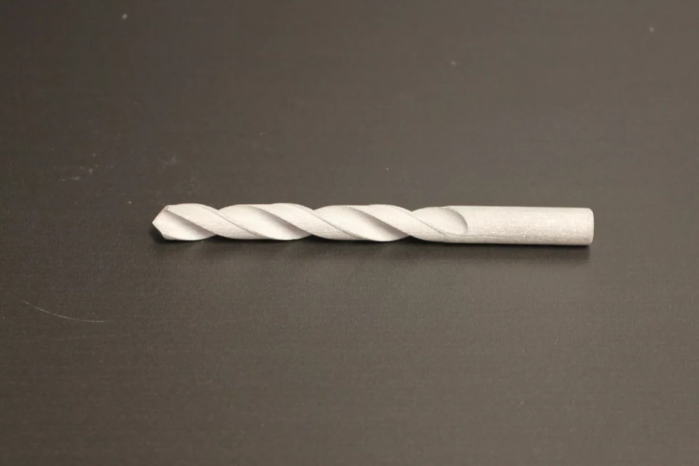 Кастомизированное сверло для глубокого сверления титана